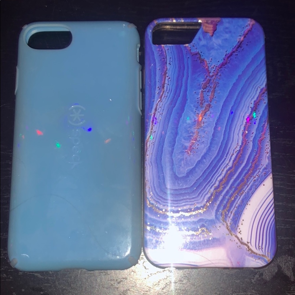 2 iphone cases